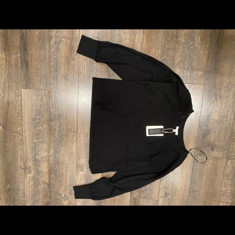 Black GB girls long sleeve shirt. Small